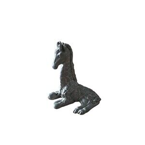 Miniature Sitting Giraffe Pewter Figurine 2000 Mini Zoo Wild Animal